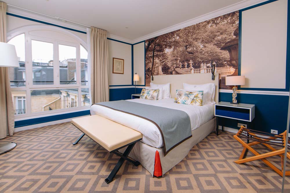 One Bedroom Deluxe Suite - Le Claridge Patio view