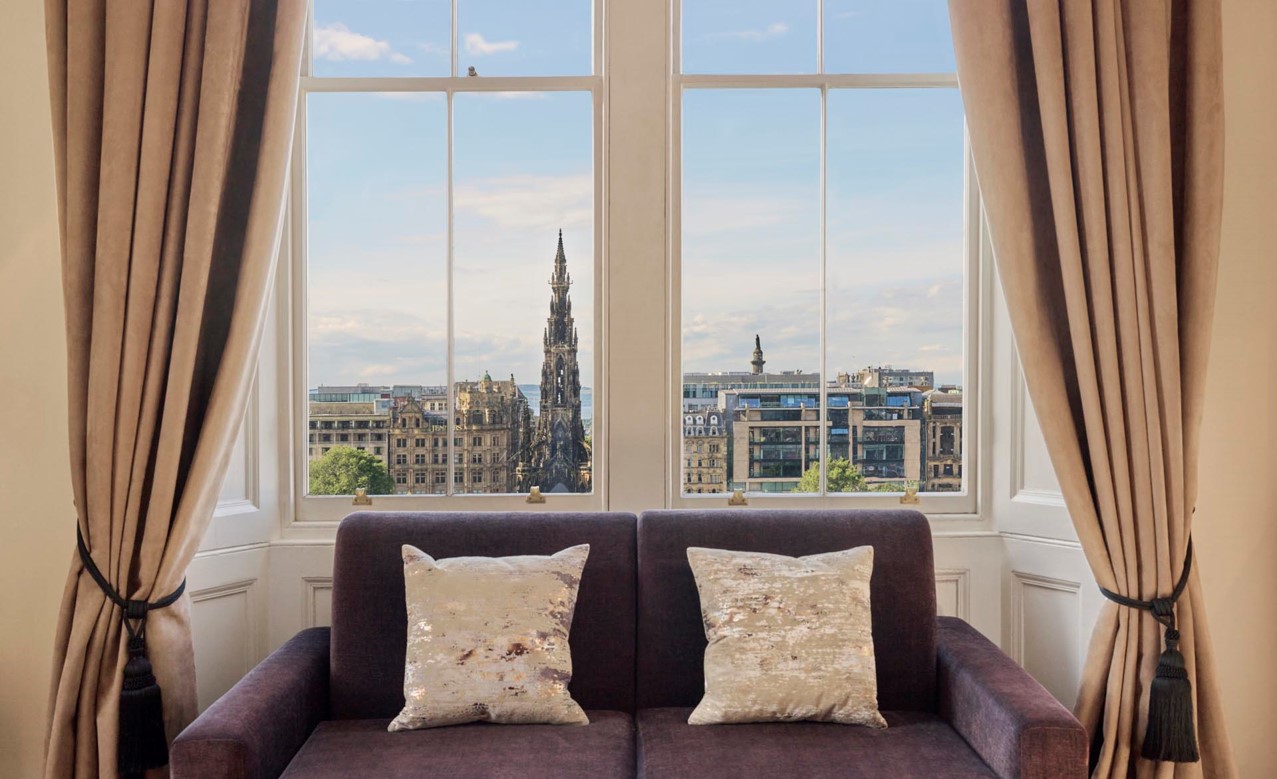 One Bedroom Apartment with City Views